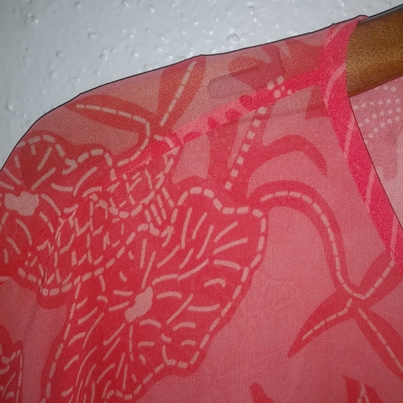 Very Vollbrach Coral Poncho V-Neck Tie Front Top - Picture 4 of 10